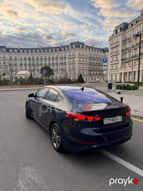 Hyundai Avante, 1.6 L, 2016 il, 231 000 km — Avtomobillər, Bakı (10)