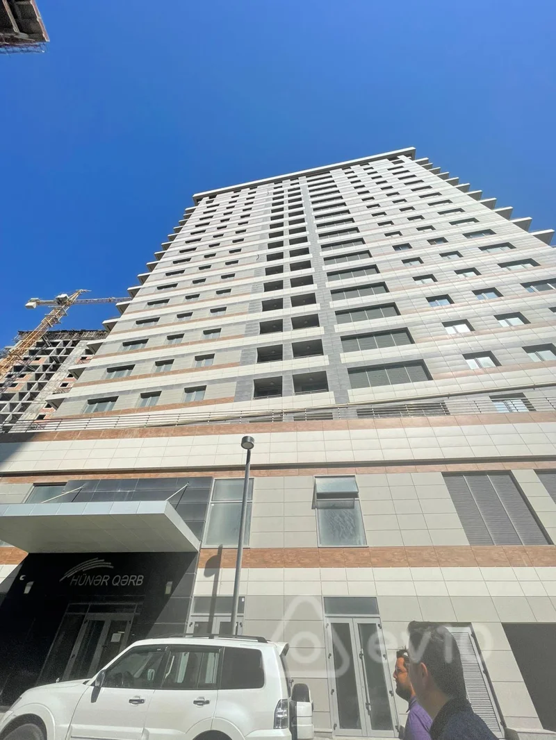 3 otaqlı mənzil, 120 m², Mərkəzi Bulvar — Bakı