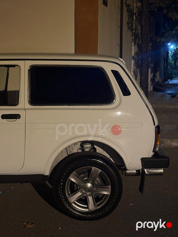 Lada (VAZ) Niva, 1.7 L, 2015 il, 24 000 km — Avtomobillər, Bakı (12)