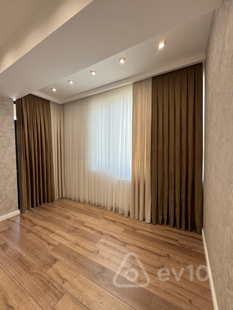 4 otaqlı mənzil, 110 m², Abay Kunanbayev küçəsi — Mənzil, Bakı (12)