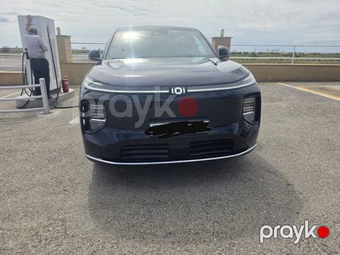Changan Qiyuan Q07, 1.5 L, 31.7 kWh, 2025 il, 11 000 km