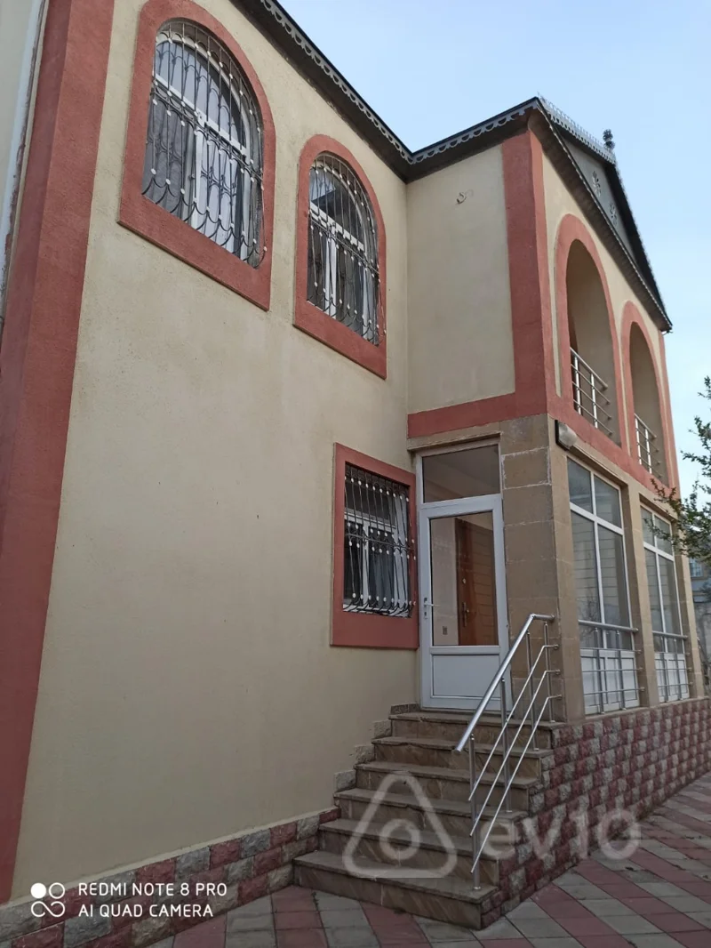 8 otaqlı həyət evi, 400 m², Yusif Eyvazov küçəsi — Bakı
