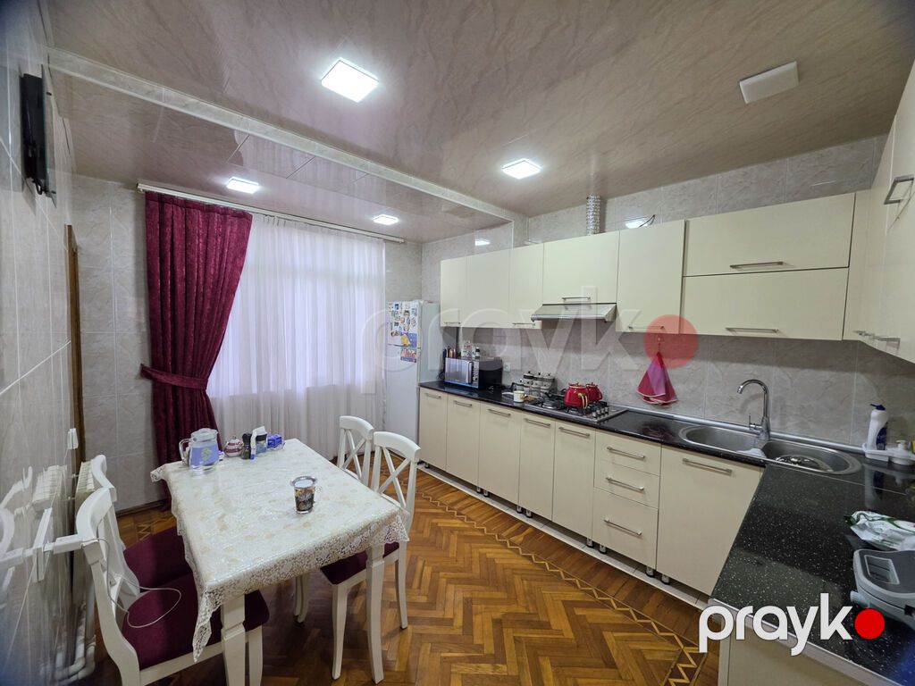 Bakı, 3 otaqlı, Köhnə tikili, m. Nəsimi, 74 kv. m — Mənzil, Bakı (10)