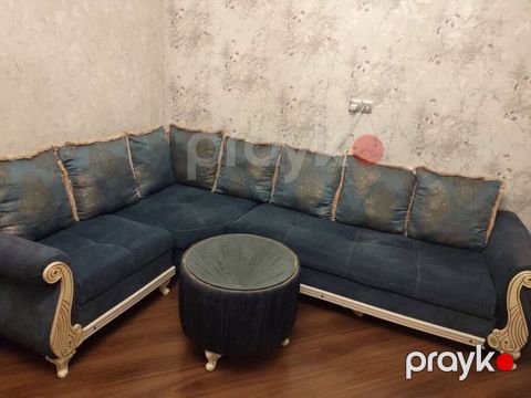Künc divan, İşlənmiş — Bakı