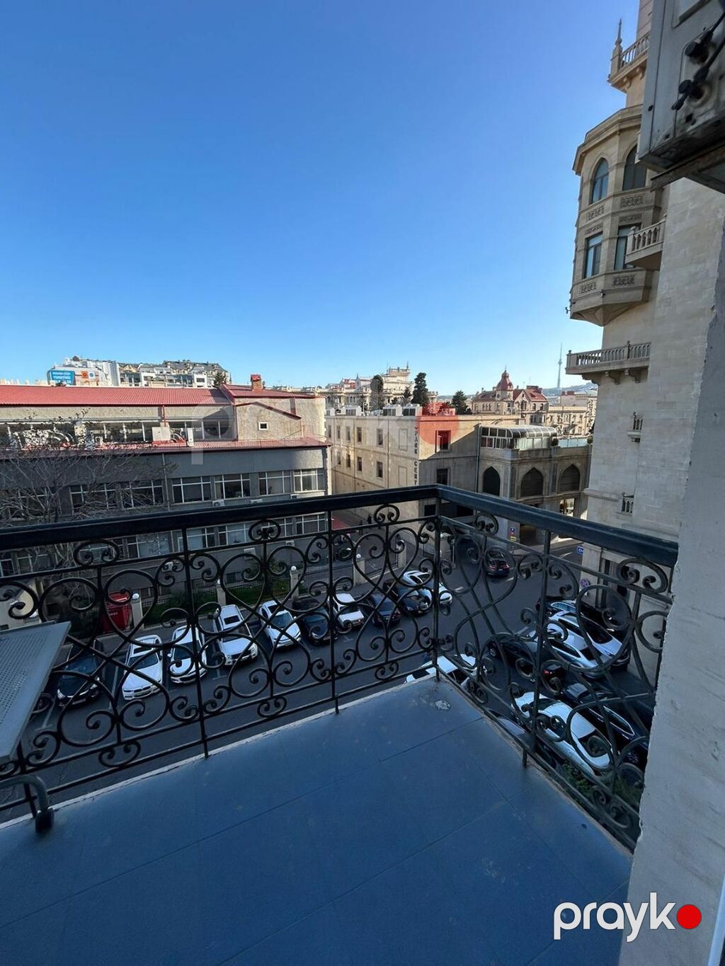 Sahil metrosu yaxınlığında eve səliqəli 2 xanım axtarılır. 225 manat — Mənzil, Bakı (8)