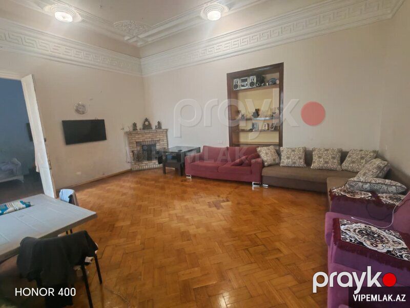 Səbail rayonunda 2 otaqlı Köhnə tikili Satılır, 110 m² — Mənzil, Bakı (2)