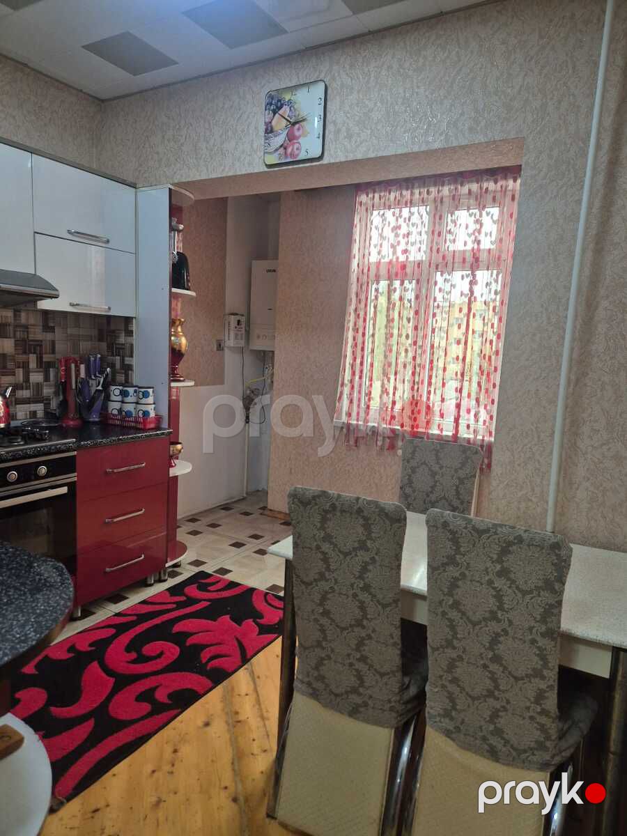 Satılır 4 otaqlı köhnə tikili 101 m² — Mənzil, Bakı (3)