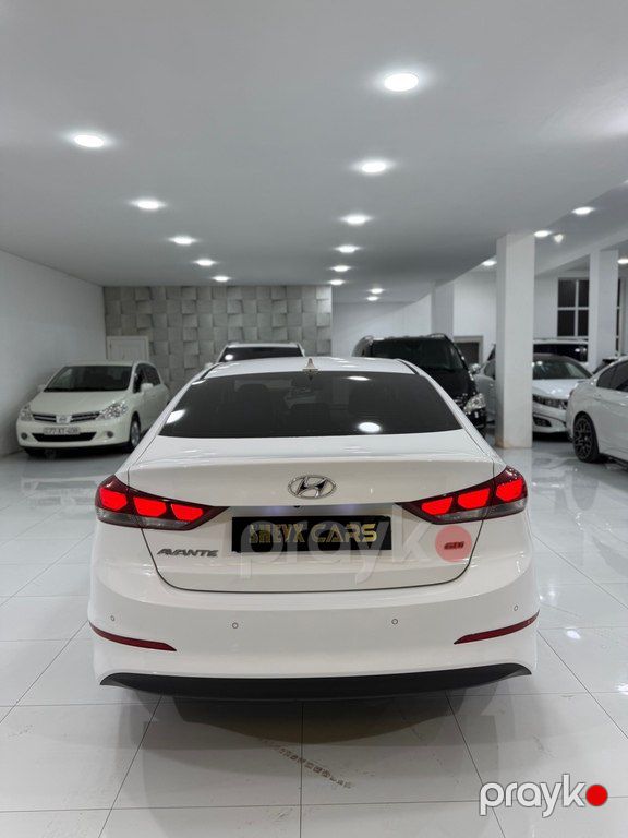Hyundai Avante, 1.6 L, 2016 il, 164 000 km — Avtomobillər, Sumqayıt (2)