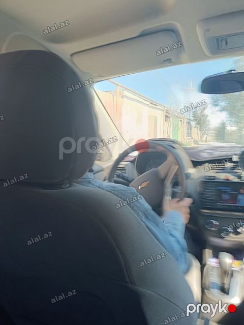 Şəxsi sürücülük xidməti Sűrűcűlűk işi axtariram B katiqoryasi, yol — Bakı