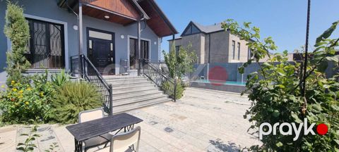 Satılır 3 otaqlı həyət evi/bağ evi 90 m² — Bakı