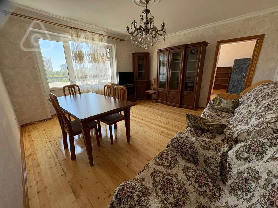4 otaqlı mənzil, 100 m², Bakı, Səməd Vurğun küçəsi. — kirayə — Mənzil, Bakı (5)