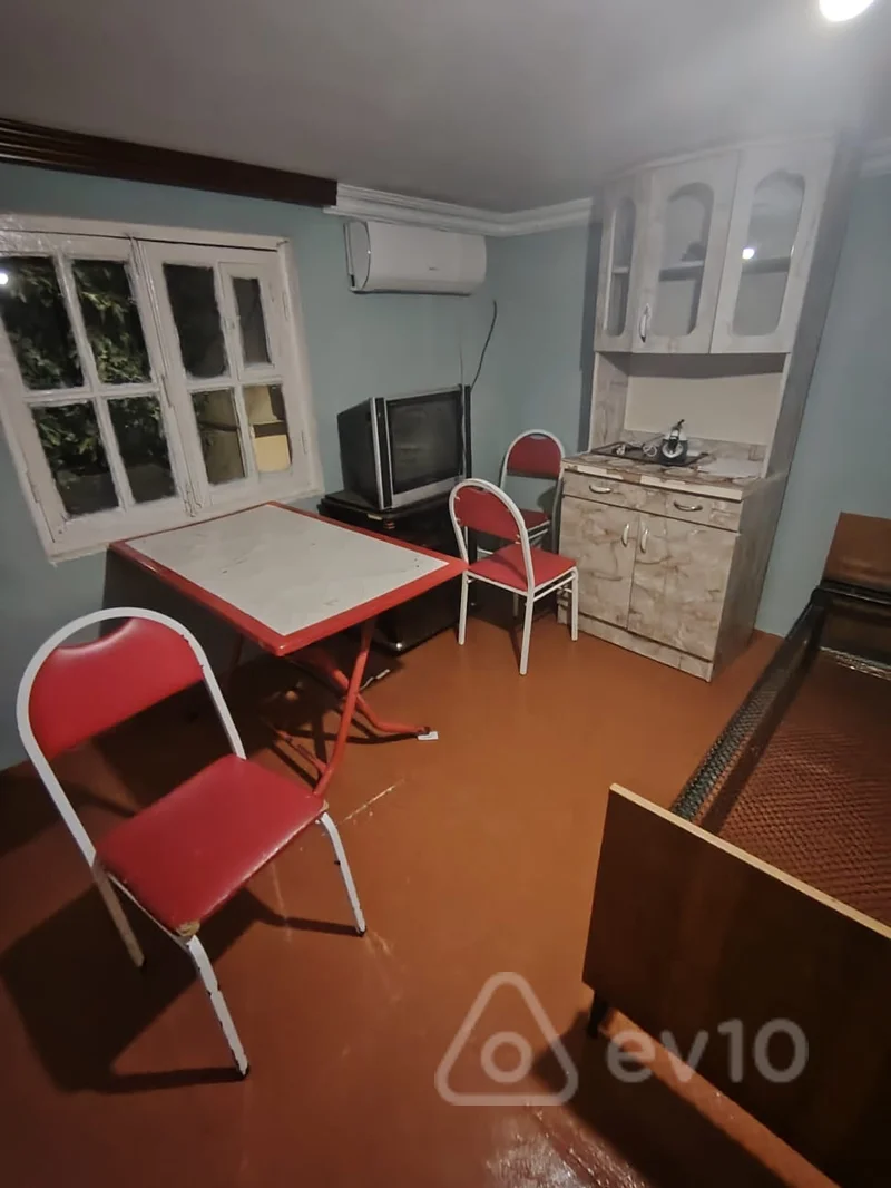 1 otaqlı həyət evi, 20 m², Azadlıq m — kirayə — Bakı