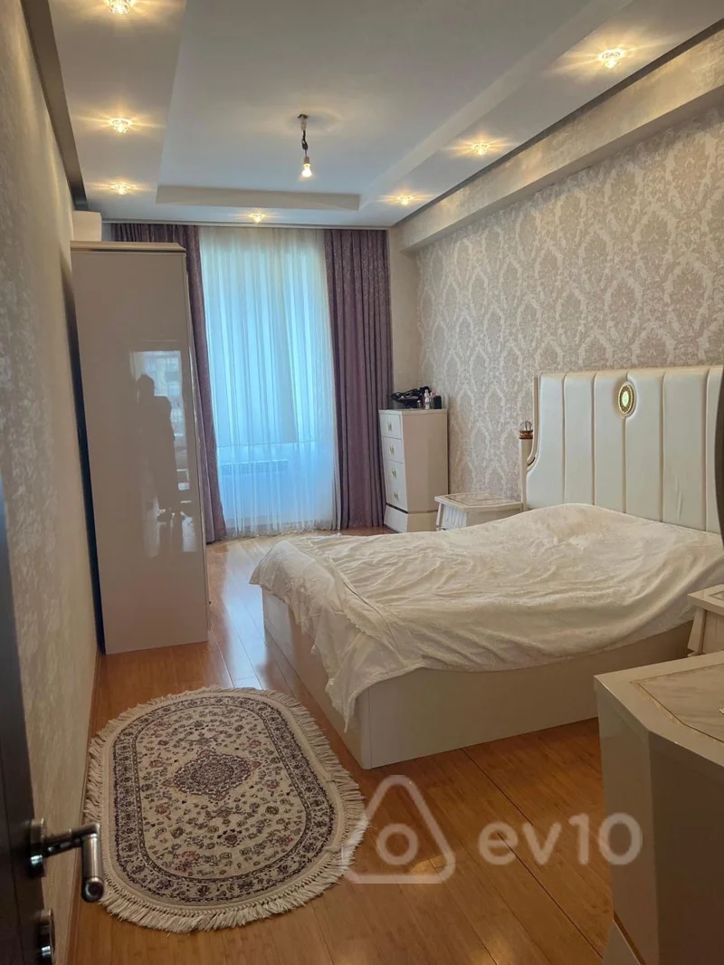 3 otaqlı mənzil, 125 m², Həsən Bəy Zərdabi — kirayə — Mənzil, Bakı (2)