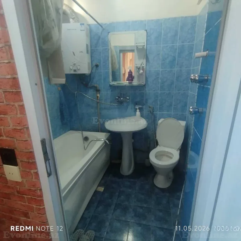 Satılır 2 otaqlı Mənzil Köhnə tikili 50 m² Bakı, Səbail r — Mənzil, Bakı (8)