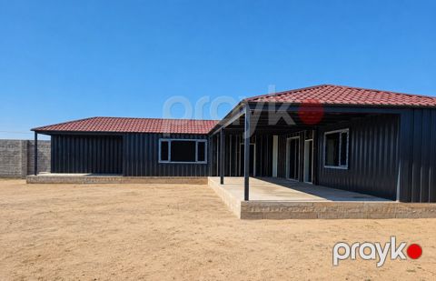 Satılır 4 otaqlı həyət evi/bağ evi 100 m² — Bakı