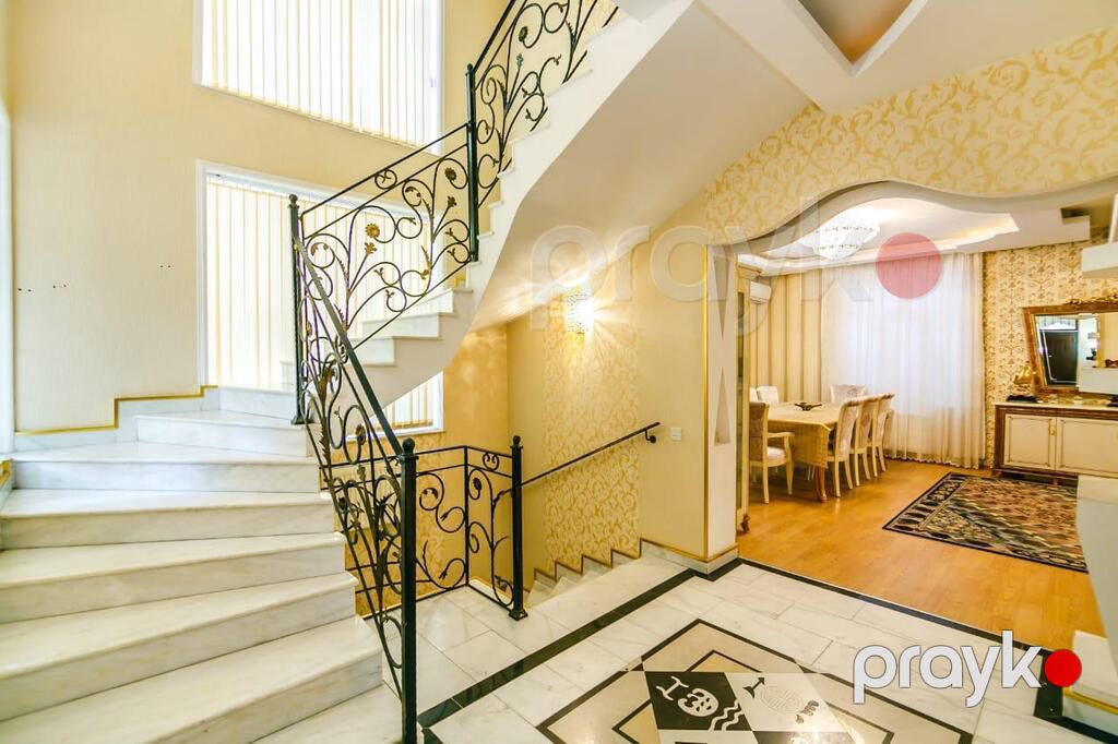 Satılır 10 otaqlı həyət evi/bağ evi 700 m² — Ev, villa, Bakı (6)