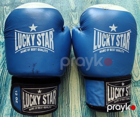 Boks əlcəyi Lucky Star — Bakı