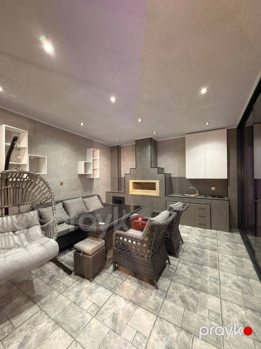 Satılır 4 otaqlı həyət evi/bağ evi 200 m² — Ev, villa, Bakı (8)
