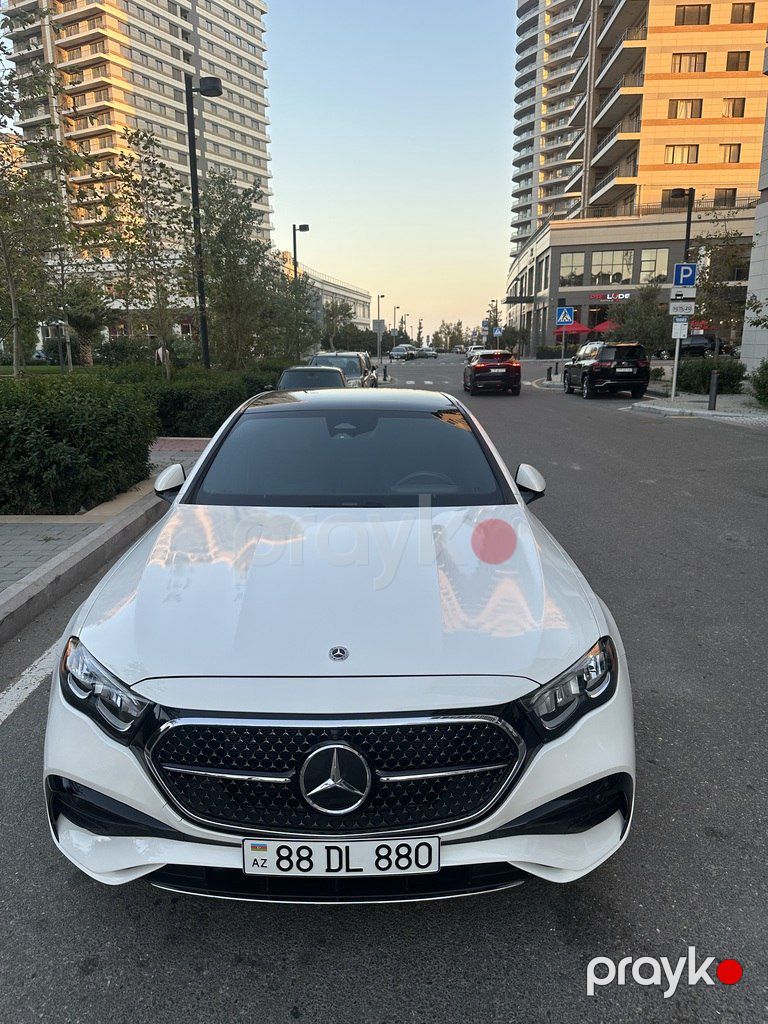 Mercedes E 300 4MATIC, 2.0 L, 2024 il, 18 280 km — Avtomobillər, Bakı (2)