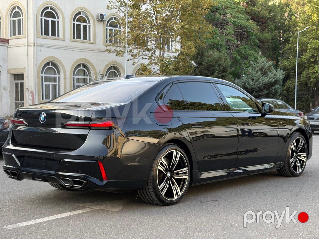 BMW i7, 105.7 kWh, 2024 il, 43 000 km — Avtomobillər, Bakı (7)