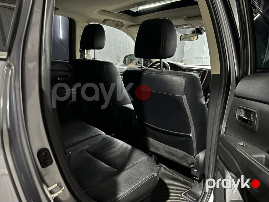 Mitsubishi Outlander, 2.4 L, 2017 il, 185 000 km — Avtomobillər, Bakı (10)