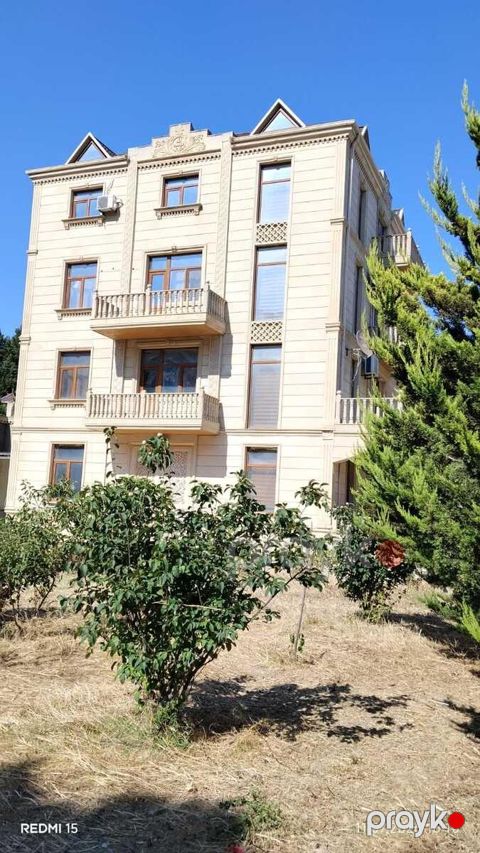İcarəyə verilir 8 otaqlı həyət evi/bağ evi 472 m² — Bakı
