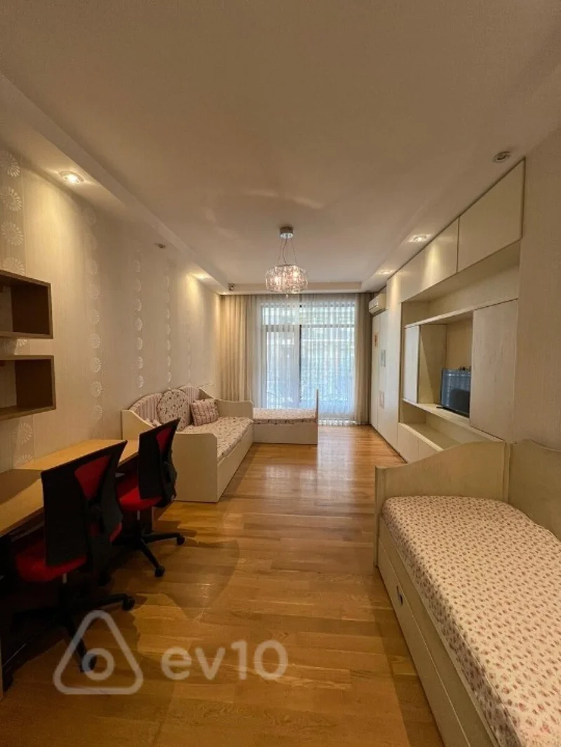 3 otaqlı mənzil, 140 m², Tələt Şıxəliyev küçəsi — kirayə — Mənzil, Bakı (6)