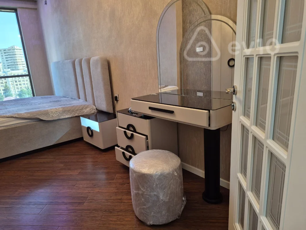 2 otaqlı mənzil, 96 m², Tebriz kücəsi — kirayə — Mənzil, Bakı (11)