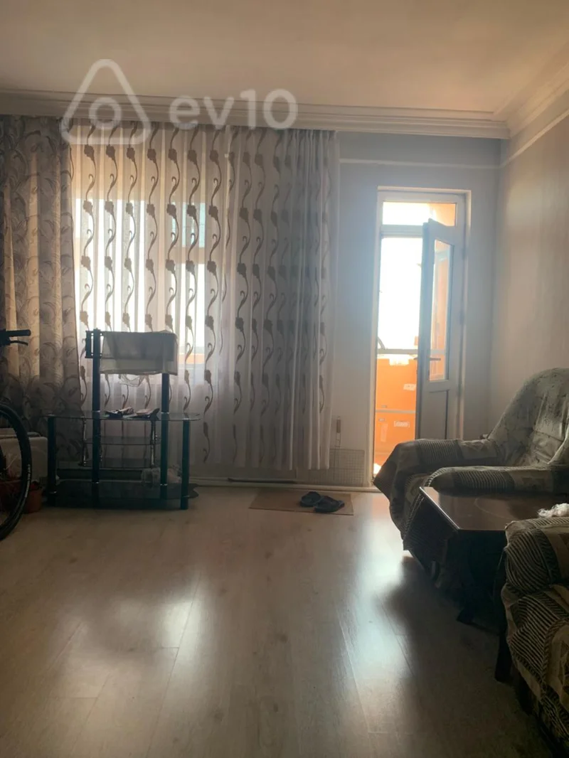 3 otaqlı mənzil, 65 m², Qarayev pr — Bakı