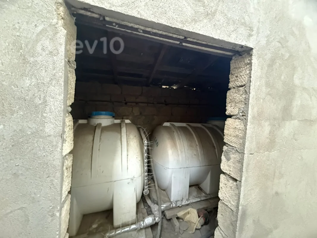 8 otaqlı həyət evi, 260 m², Bakı Şamaxı yolu — Ev, villa, Bakı (12)