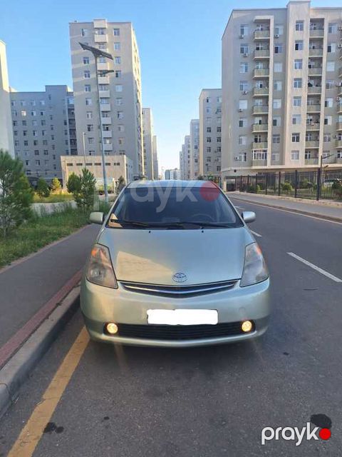 Toyota Prius, 1.5 L, 1.3 kWh, 2009 il, 300 000 km — Bakı