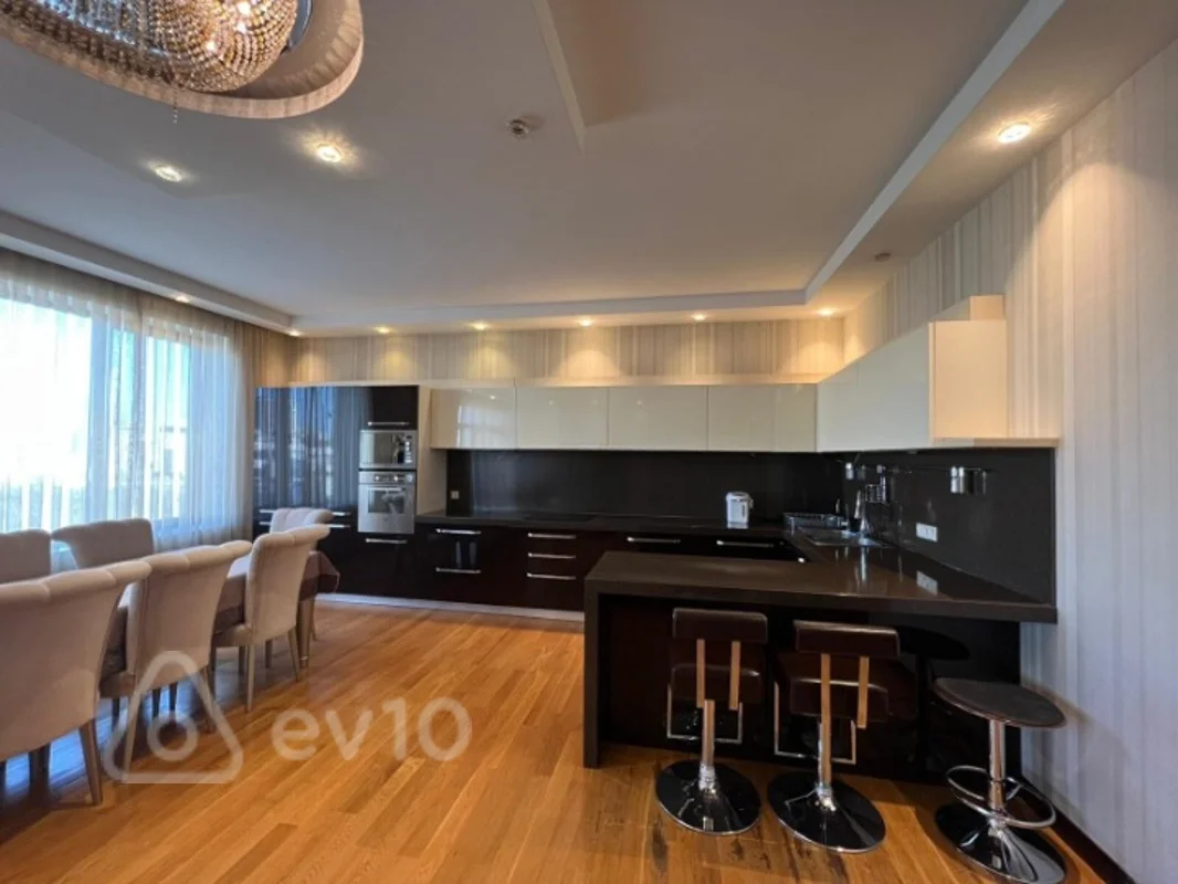 3 otaqlı mənzil, 140 m², Tələt Şıxəliyev küçəsi — kirayə — Mənzil, Bakı (3)