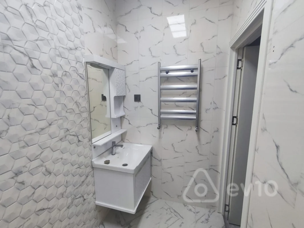 3 otaqlı mənzil, 115 m², Bakı, Maqsud Əlizadə küç. — kirayə — Mənzil, Bakı (8)