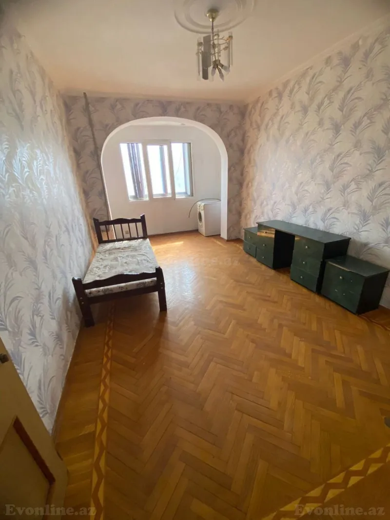 Kirayə verilir 5 otaqlı Mənzil Köhnə tikili 120 m² Bakı, Binəqədi r., Azadlıq prospekti m., 8-ci mikrorayon — Mənzil, Bakı (8)
