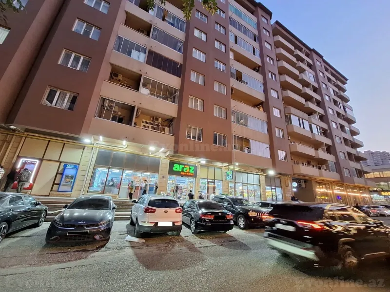 Satılır 4 otaqlı Mənzil Yeni tikili 170 m² Bakı, Yasamal r., Elmlər Akademiyası m — Mənzil, Bakı (3)