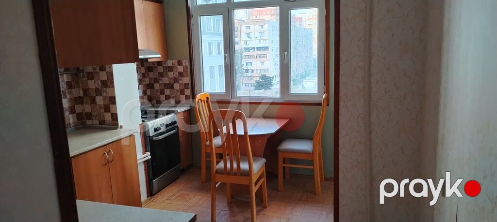 Bakı, Həzi Aslanov qəs., 2 otaqlı, Köhnə tikili, m. Həzi Aslanov, 65 kv. m — Mənzil, Bakı (7)
