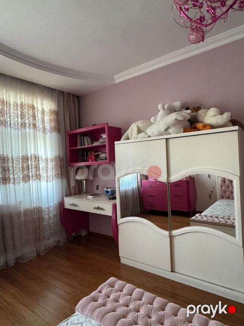 Uşaq yataq otağı mebeli — Bakı
