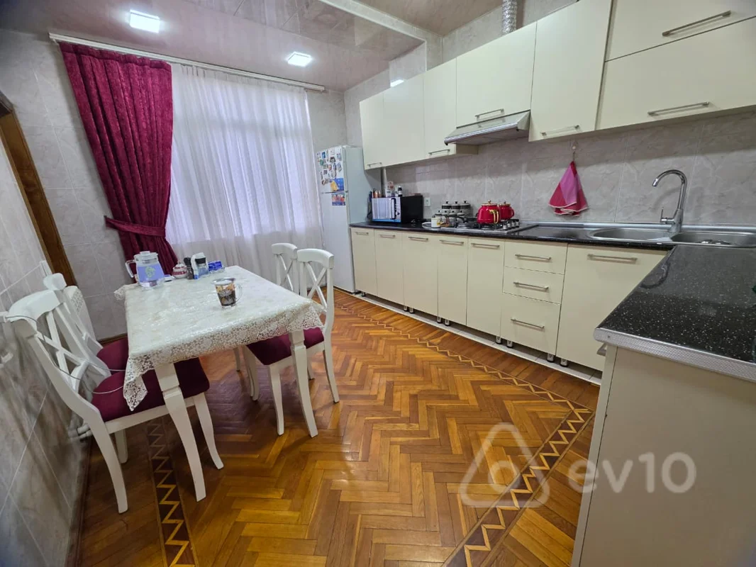 3 otaqlı mənzil, 74 m², Nəsimi rayonu, Əliisgəndər İsgəndərov küçəsi 5 — Mənzil, Bakı (10)
