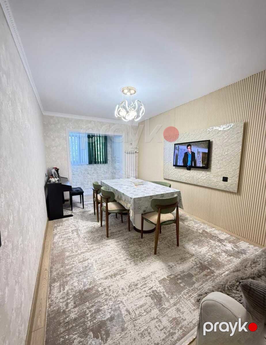 Satılır 4 otaqlı köhnə tikili 110 m² — Mənzil, Bakı (2)