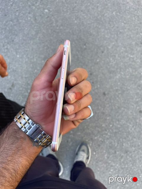 IPhone 7, Rose Gold, Barmaq izi — Xırdalan