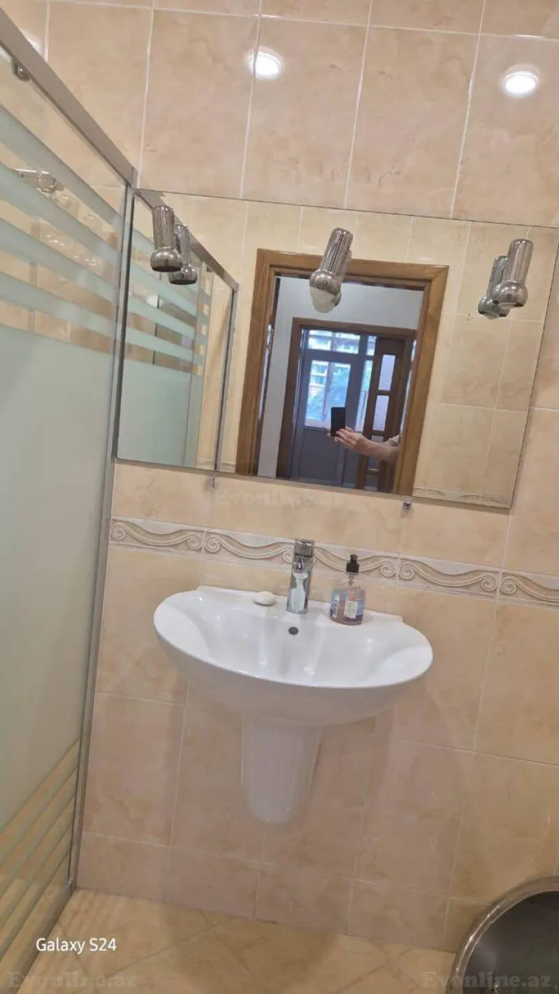Kirayə verilir 2 otaqlı Mənzil Yeni tikili 110 m² Bakı, Nəsimi r., 28 May m — Mənzil, Bakı (8)
