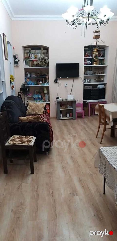 Satılır 4 otaqlı həyət evi/bağ evi 120 m² — Bakı