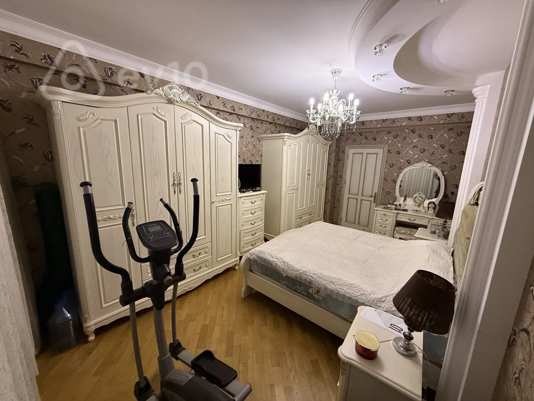 4 otaqlı mənzil, 142 m², Bakı, Mir Möhsün Nəvvab küçəsi, 11, Albalı uşaq bağçası — Mənzil, Bakı (5)