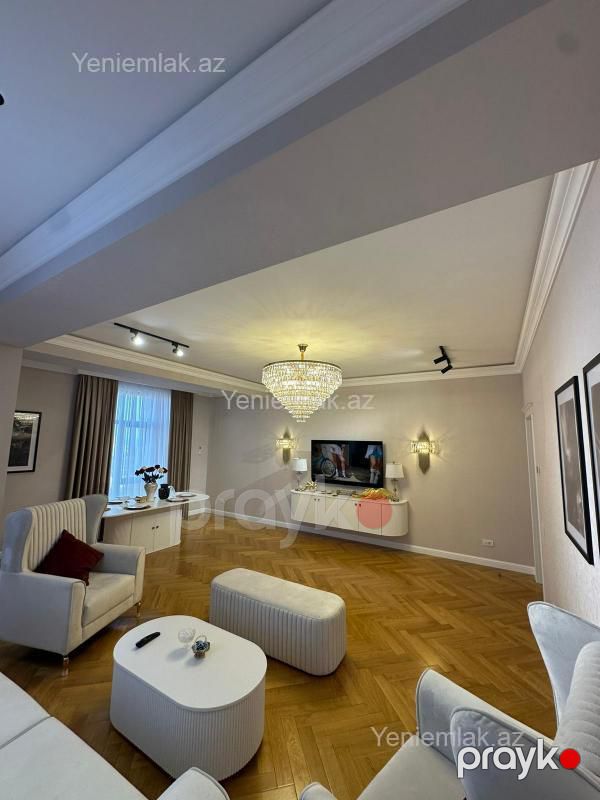 Satılır 3 otaqlı Bina evi menzil (Yeni tikili), 147 m², Nərimanov rayonu — Mənzil, Bakı (4)
