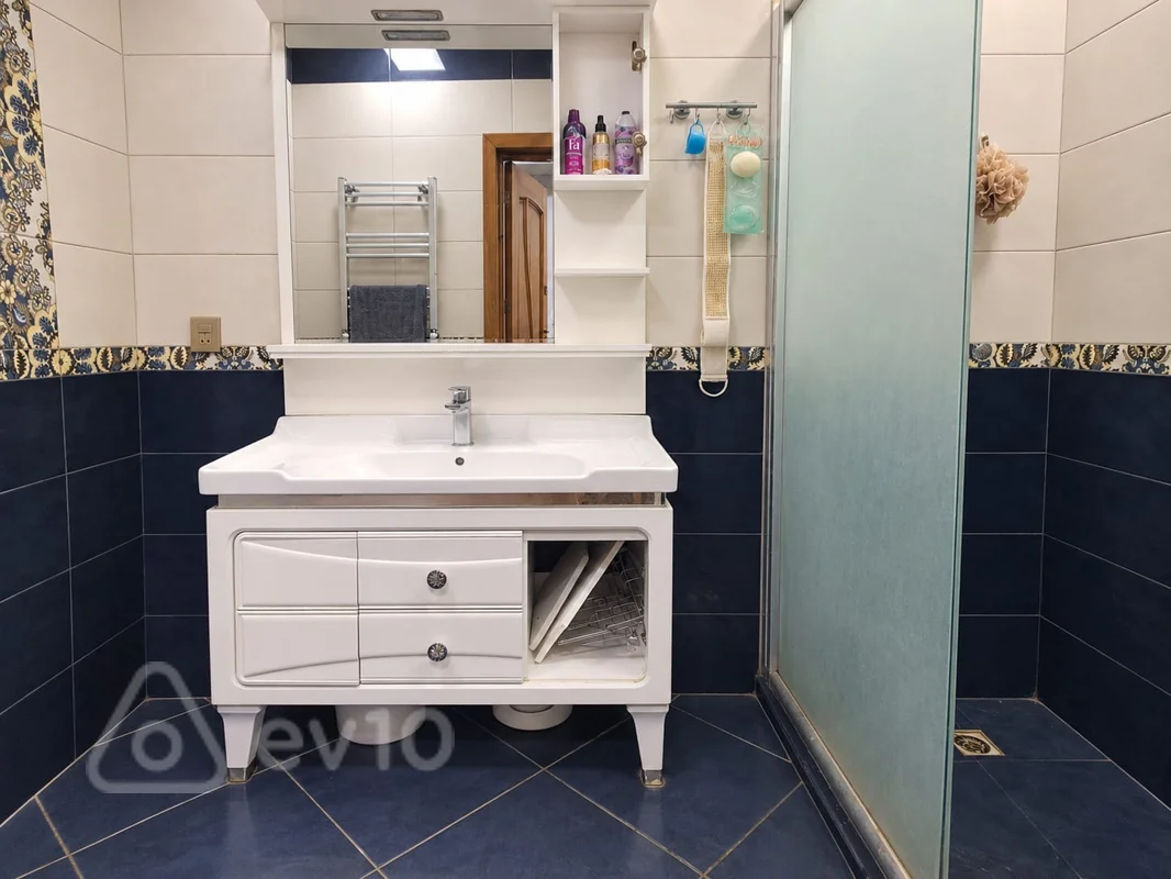 3 otaqlı mənzil, 105 m², Qara Qarayev pr — kirayə — Mənzil, Bakı (7)