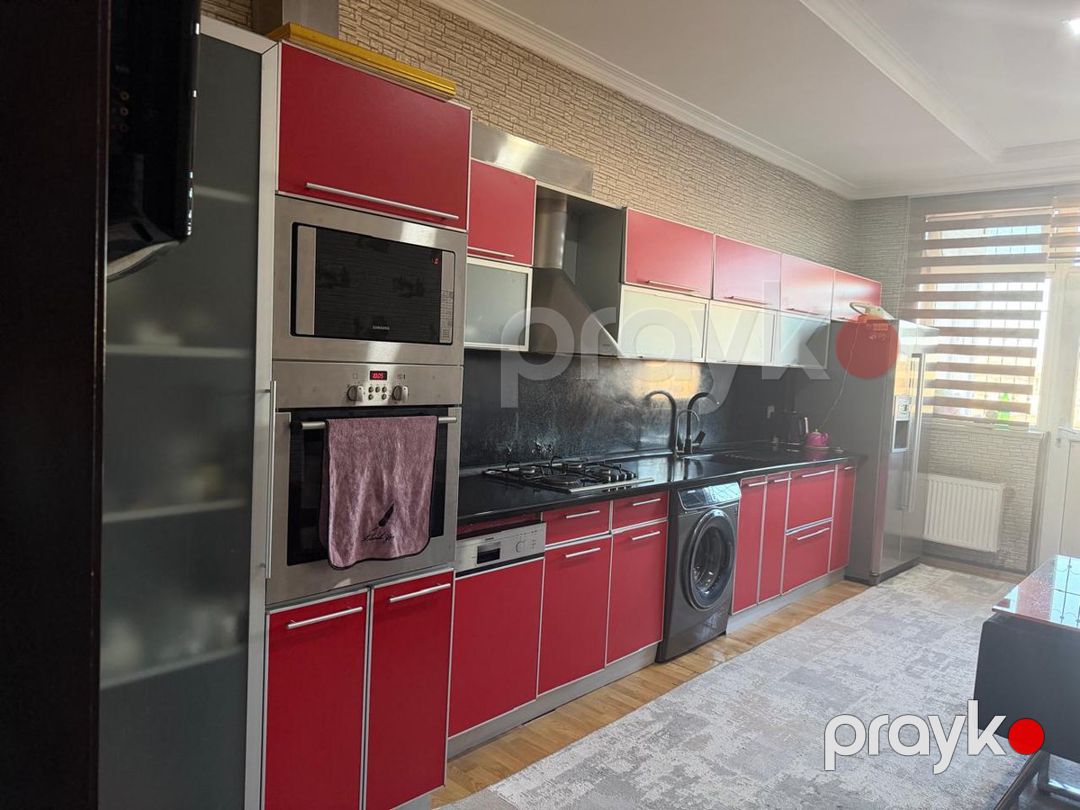 3 otaqlı mənzil, 138 m², m.Neftciler E.Suleymanov küç., Bakı — Mənzil (9)
