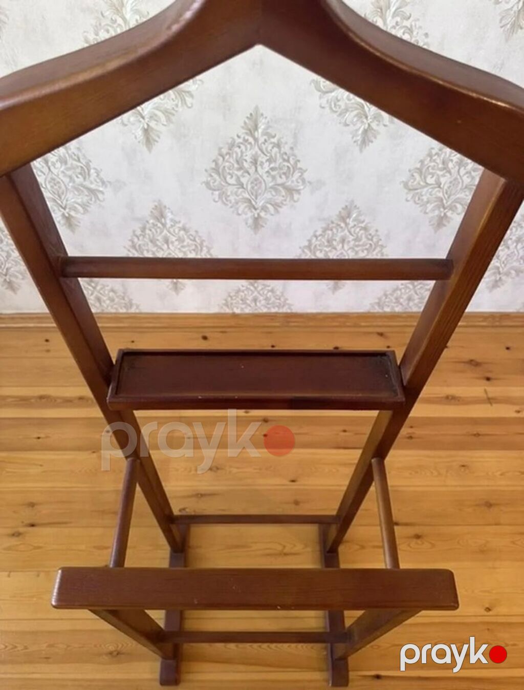 Taxta kişi geyim askısı – sərbəst dayanan - Material: bərk ağac, tünd — Asılacaqlar, Bakı (3)