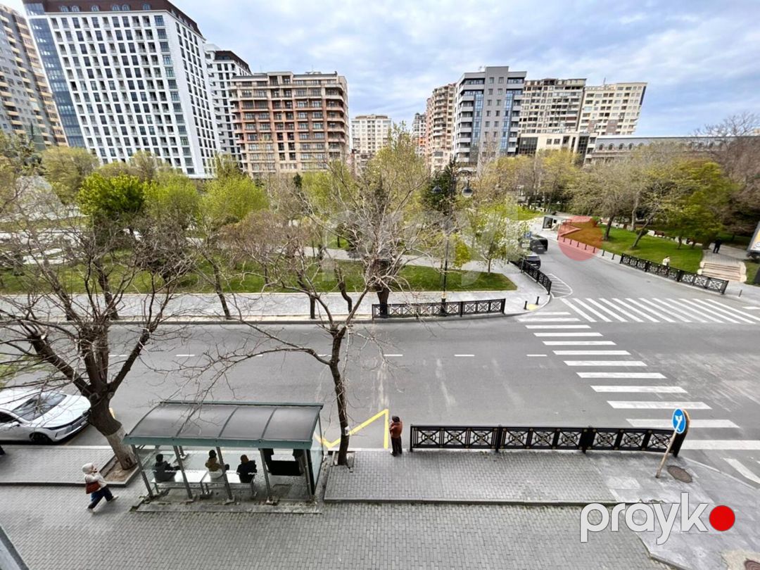 Satılır 4 otaqlı yeni tikili 285 m² — Mənzil, Bakı (4)