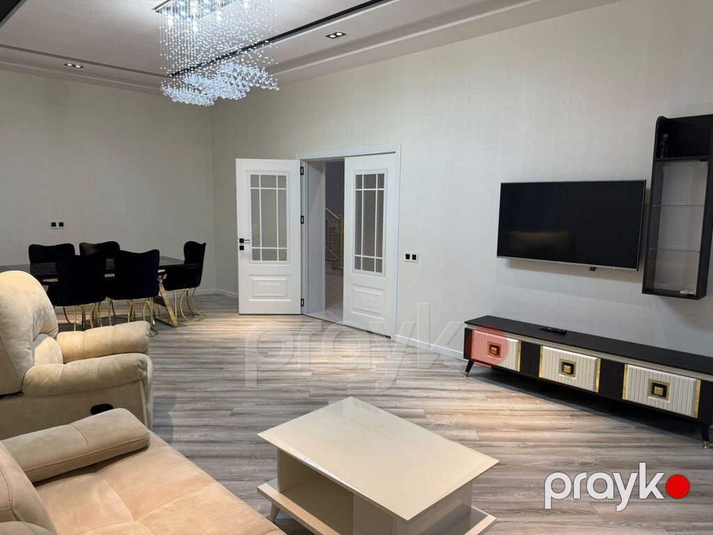 İcarəyə verilir 5 otaqlı həyət evi/bağ evi 368 m² — Ev, villa, Bakı (11)