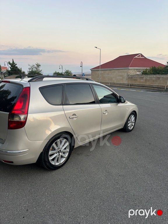 Hyundai i30, 1.6 L, 2010 il, 300 000 km — Avtomobillər, Bakı (2)